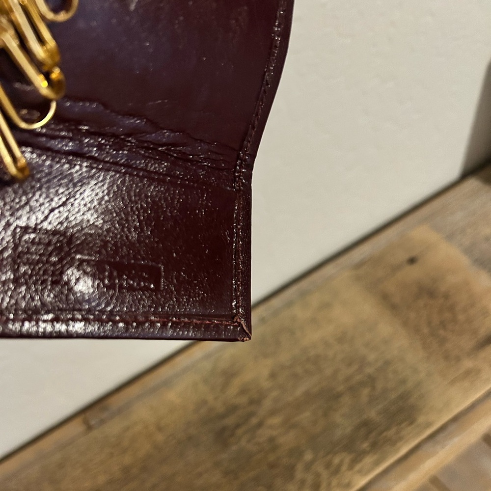 Vintage St Dennis burgundy leather key case model No. 151, featuring 6 hooks - Picture 7 of 12